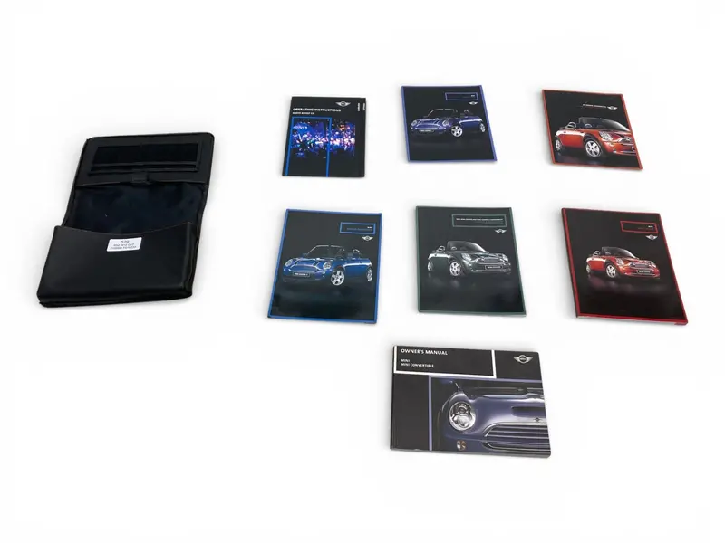 2008 Mini Cooper Owner's Manual/Technical Literature & Case 01402919017 R52 529 1