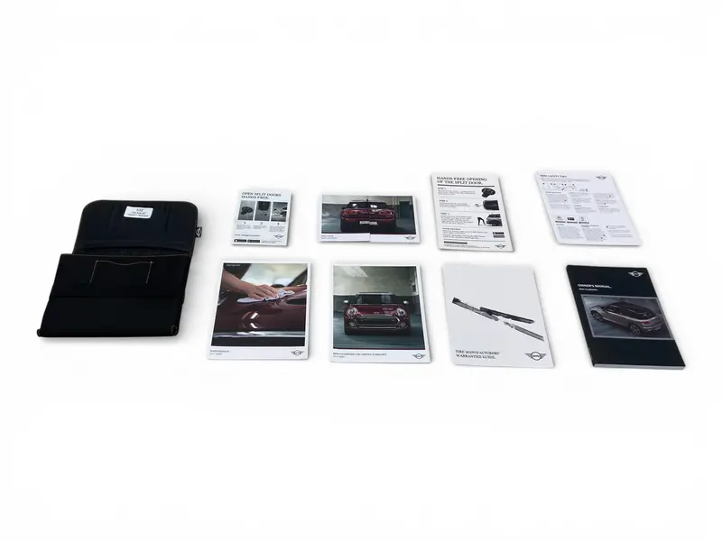 2017 Mini Cooper  Owner's Manual/Technical Literature & Case 01402974810 F54 532 1