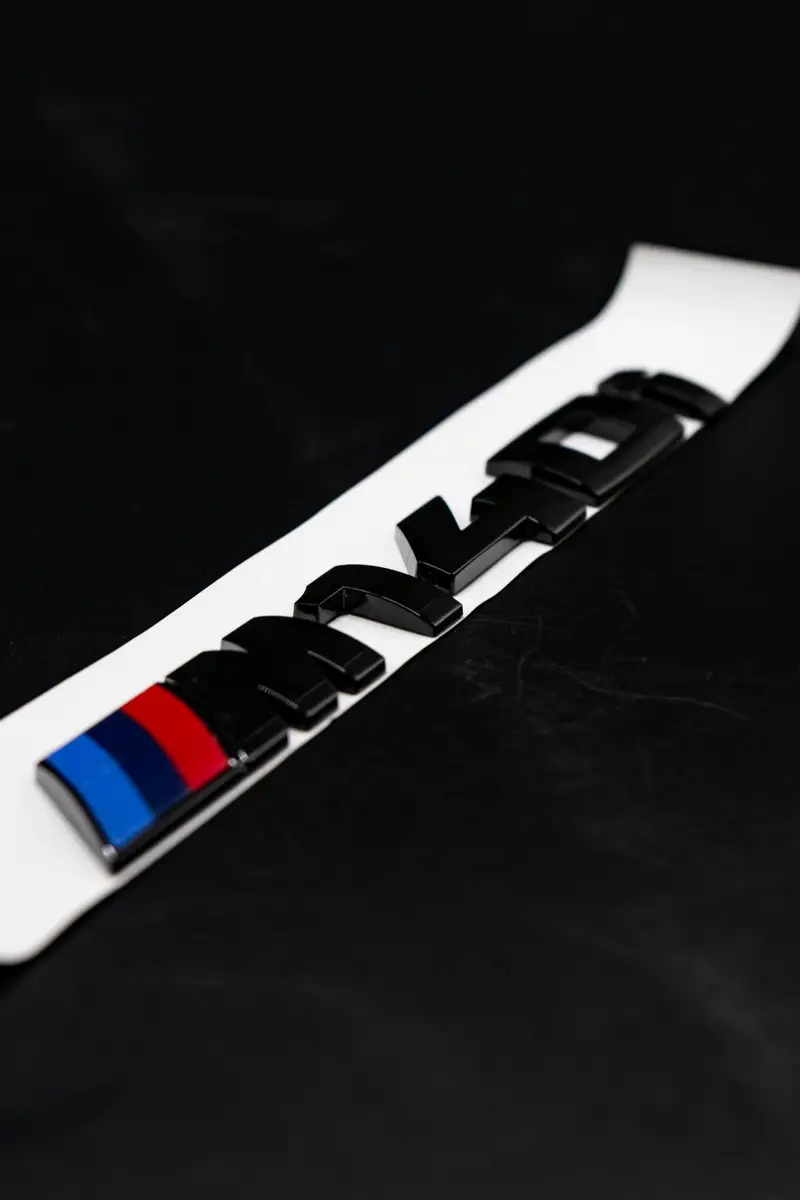Bmw Gloss Black M140i Badge 1