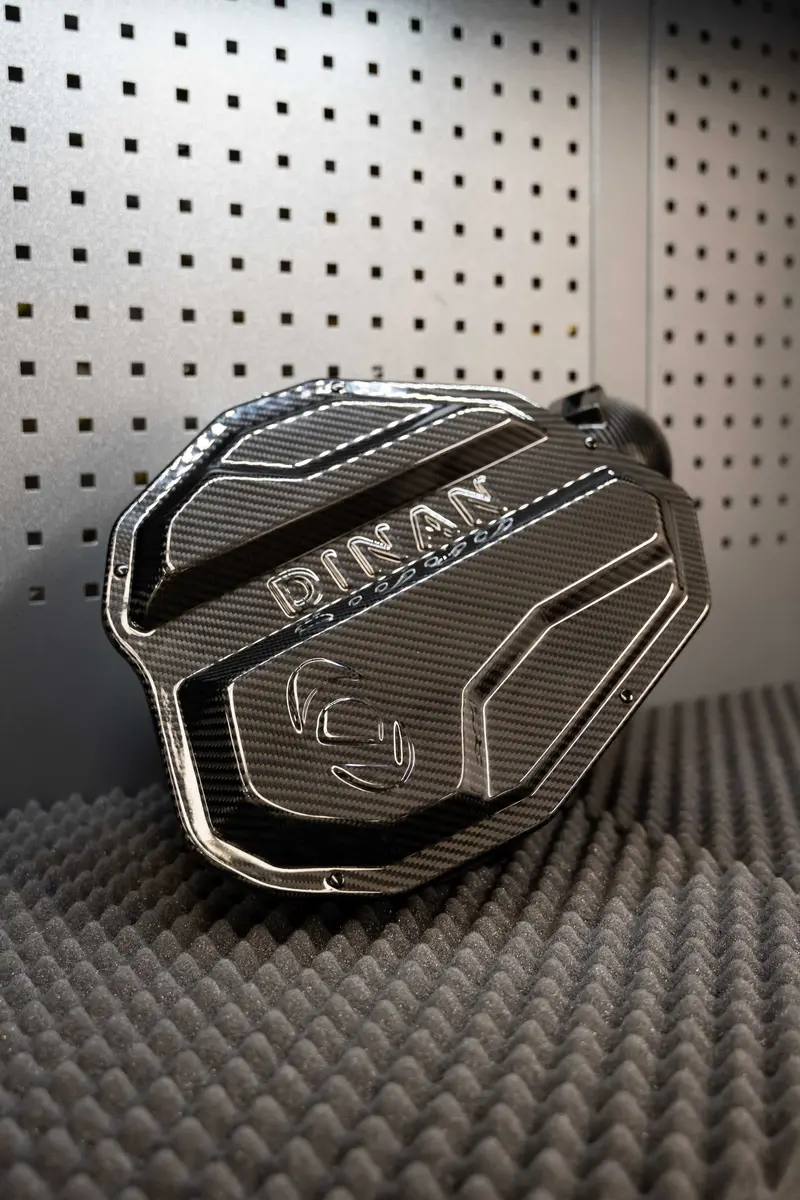 Dinan Bmw M240i/M340i/M440i G Series Carbon Air Intake 3