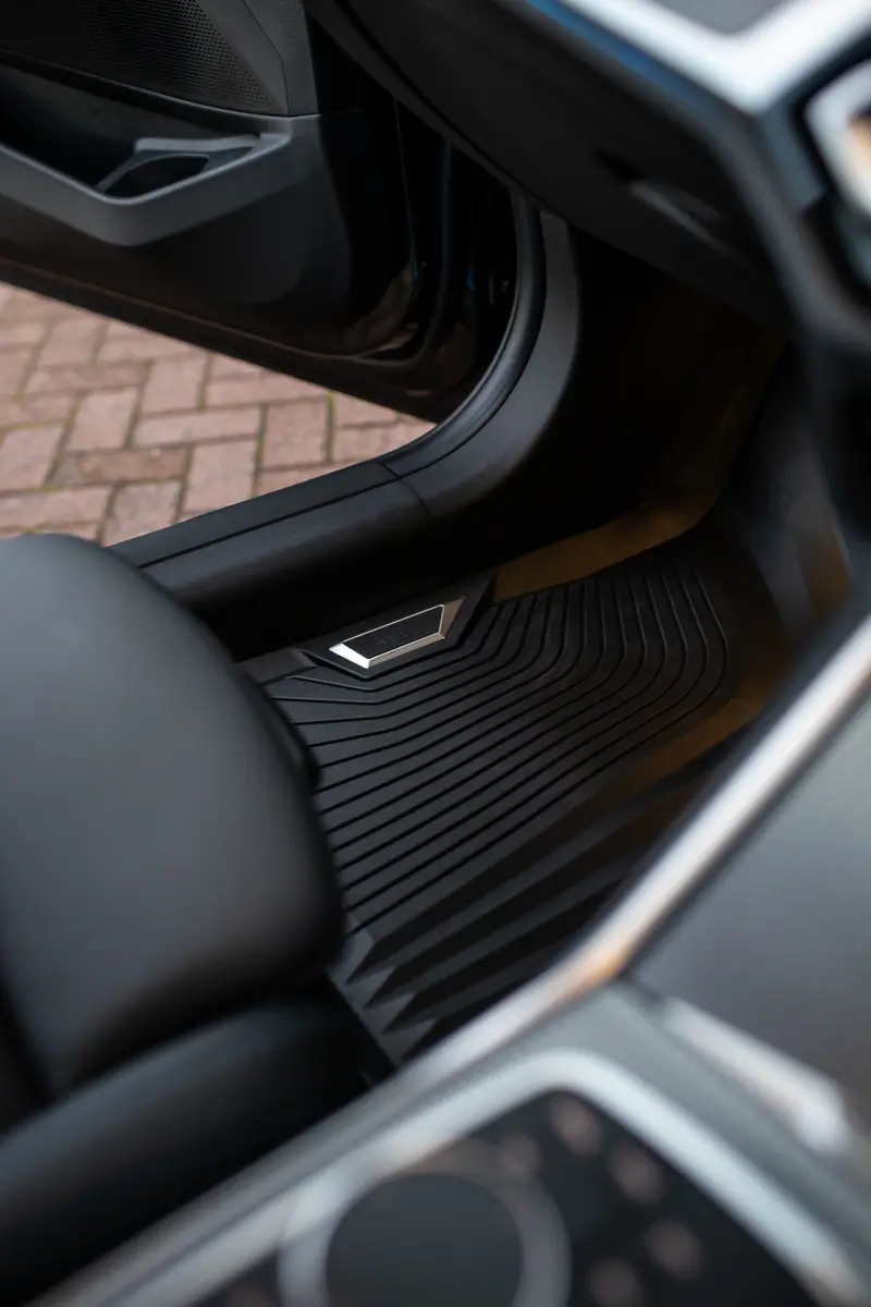 G20/21 Genuine Bmw Rubber Car Mats 1