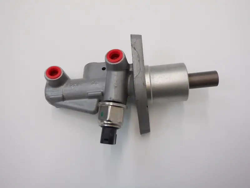 Mini Cooper Brake Master Cylinder Dsc 34336785668 02-08 R50 R52 R53 1