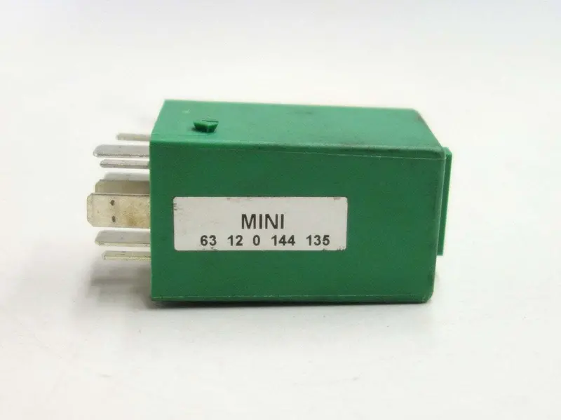 Mini Cooper Driving Light Changeover Module Relay 63120144135 02-08 R50 R52 R53 1