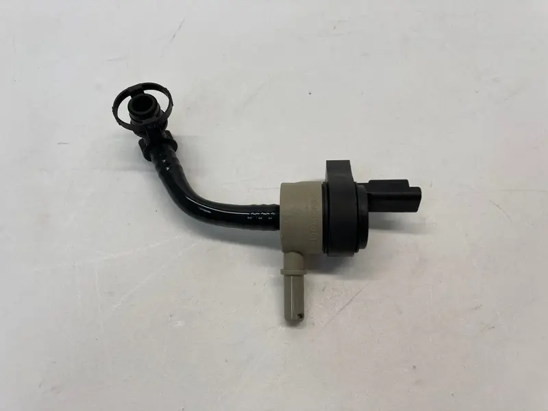 Mini Cooper Fuel Tank Breather Valve N12 N16 13907624538 07-16 R5x R6x 1