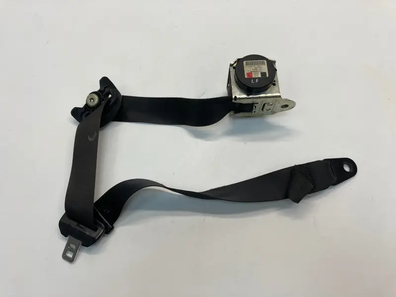 Mini Cooper Left Front Upper Seat Belt 72117148211 05-06 R50 R53 1