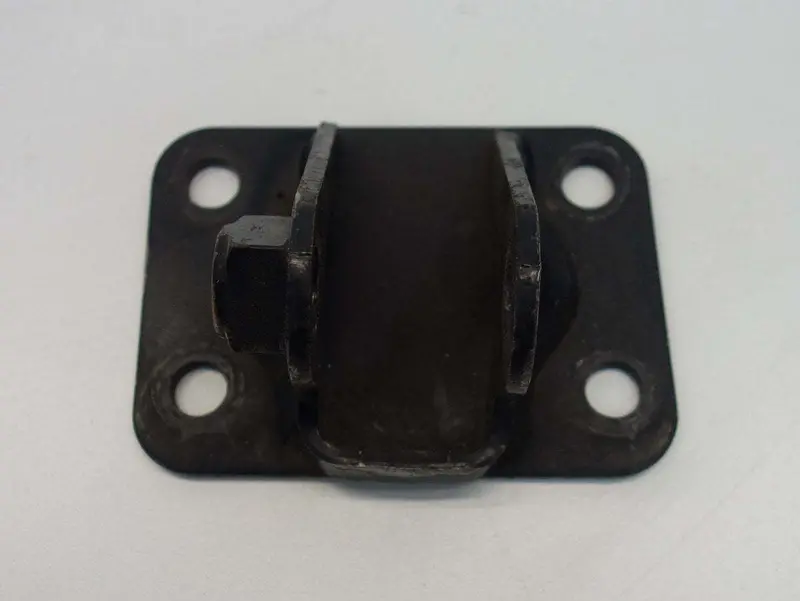 Mini Cooper Lower Engine Mount Bracket 22116754399 02-08 R50 R52 R53 1