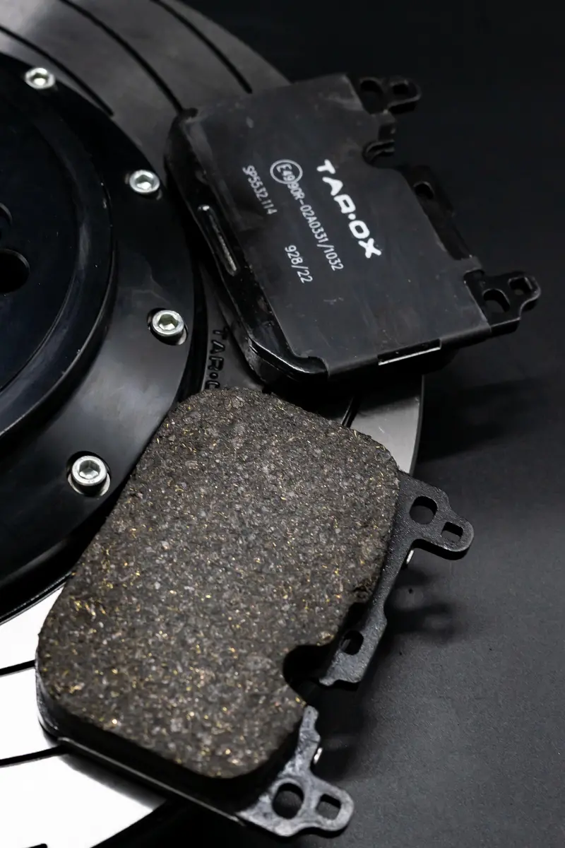 Tarox Bmw Corsa Pad & Semi-Floating Brake Disc 1