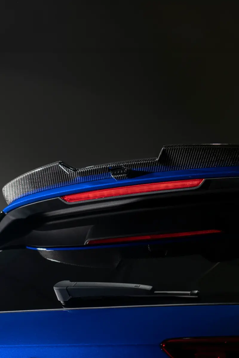 Vw Golf R Mk8 Carbon Urban Upper Spoiler 1