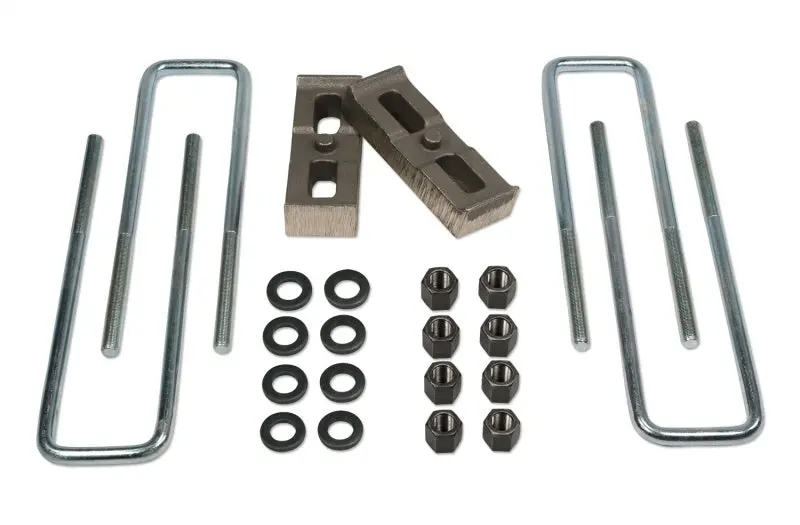 Tuff Country 1-Inch Rear Block And U-Bolt Kit For 2001–2010 Chevy Silverado 2500Hd 4Wd 1